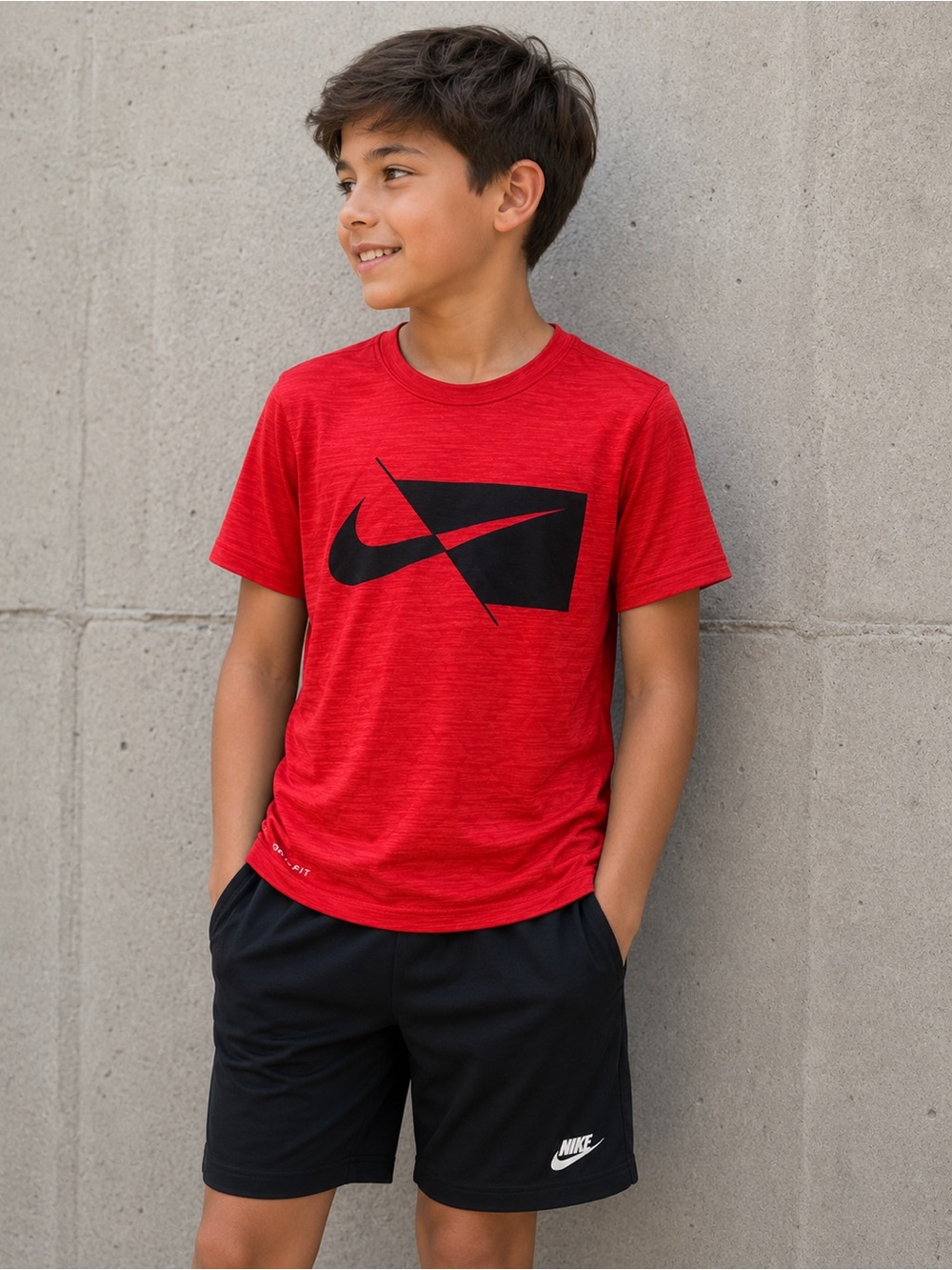 Nike Red Short-Sleeve Graphic Athletic Tee- size 7